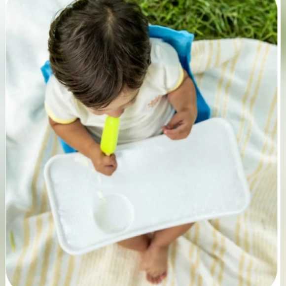 NEW Regalo Portable Unisex Multi-Functional Booster Seat w/Attachable Tray, Aqua - Picture 6 of 16